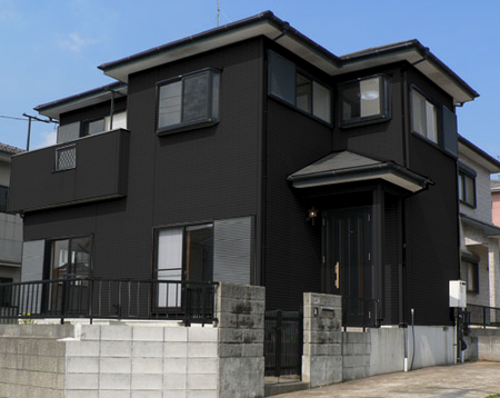 N-20の色で塗装した外壁